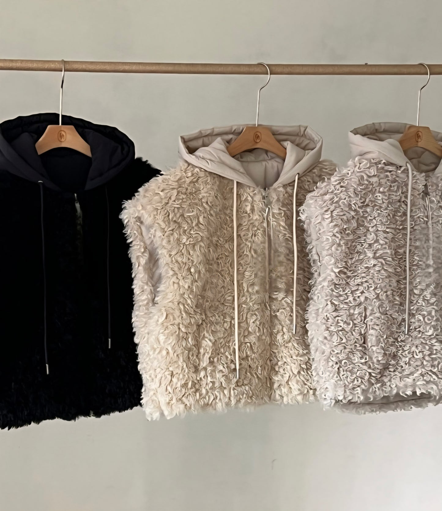 🌿Reversible Eco-Fur Shearling Hooded Padded Zipup Vest