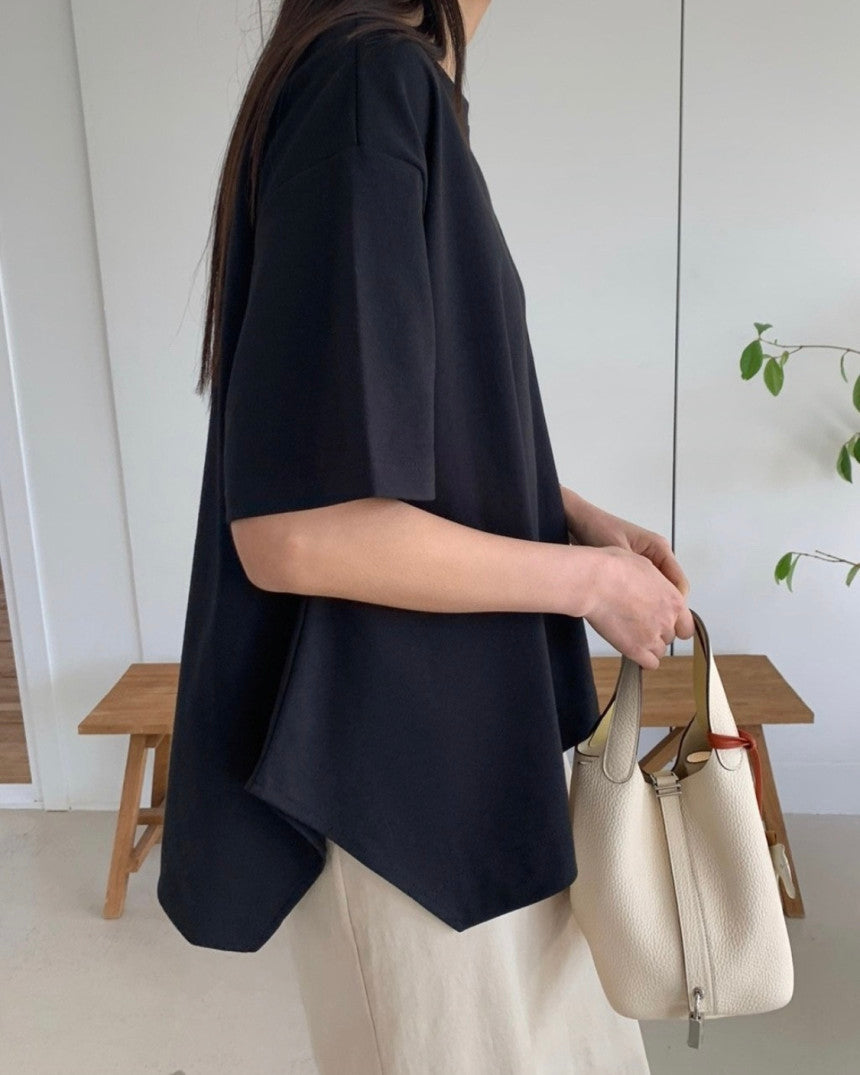 🌸NEW🌸Premium Bunto Asymmetrical Tee