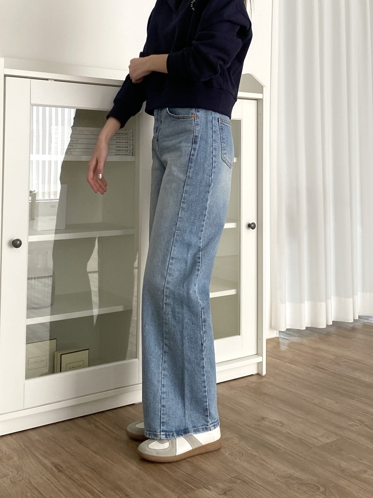 517 Premium Secret Waistband Diagonal Seam Wide Straight Jeans