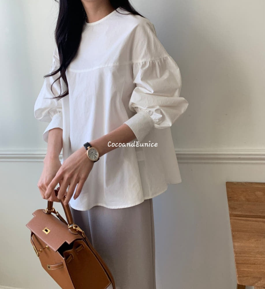 🌿 Half-Banded Sleeve Cotton Blouse