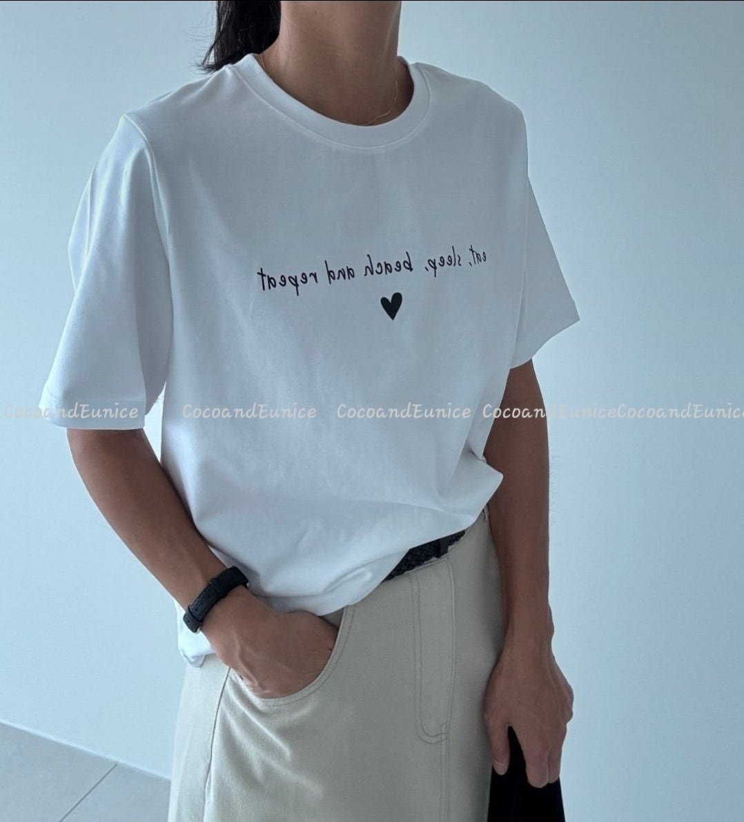 ✨️NEW ARRIVAL✨️ 🌿Mini Heart Cotton Tee