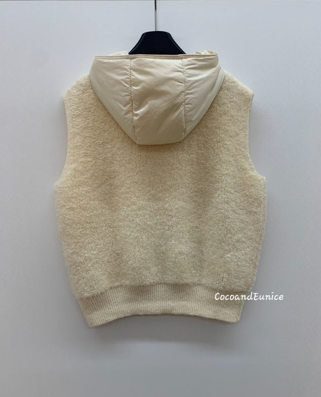 ‼️Must-Have Item❄️NEW WINTER COLLECTION❄️[Teddy Padded Hooded Vest]