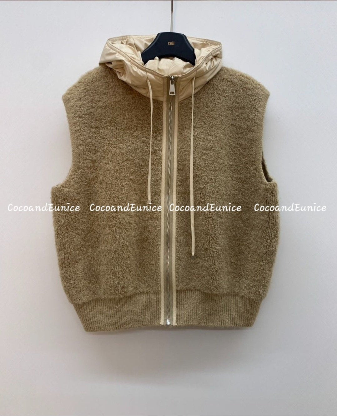 ‼️Must-Have Item❄️NEW WINTER COLLECTION❄️[Teddy Padded Hooded Vest]
