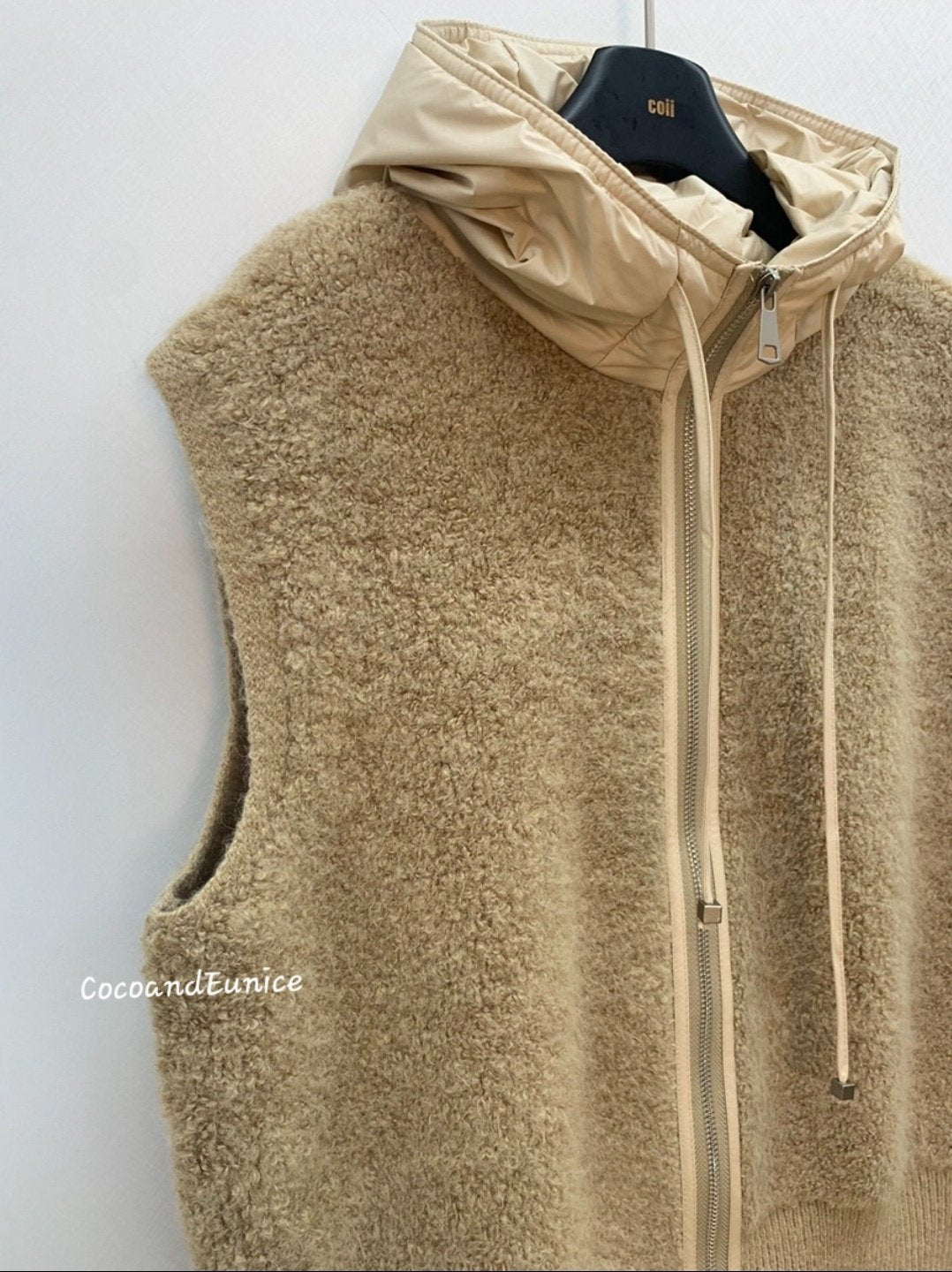 ‼️Must-Have Item❄️NEW WINTER COLLECTION❄️[Teddy Padded Hooded Vest]