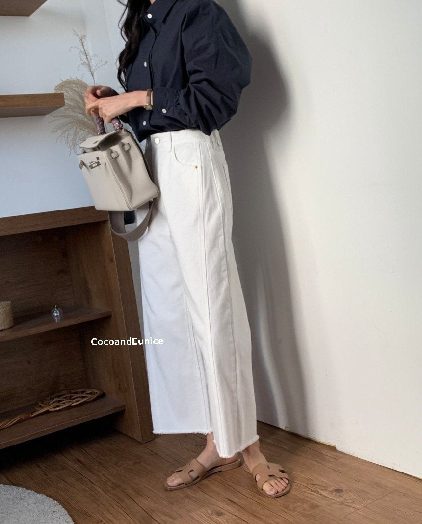 🌿 Back-Elastic Ivory Double-Seam Cut Pants (Brand-Made)