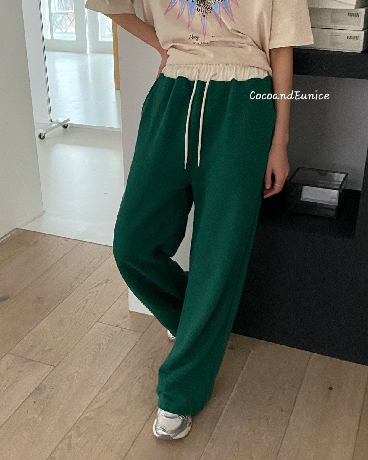 🌿Contrast Waist Wide Sweatpants