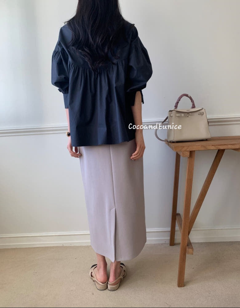 🌿 Half-Banded Sleeve Cotton Blouse